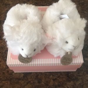 Brand new newborn slippers